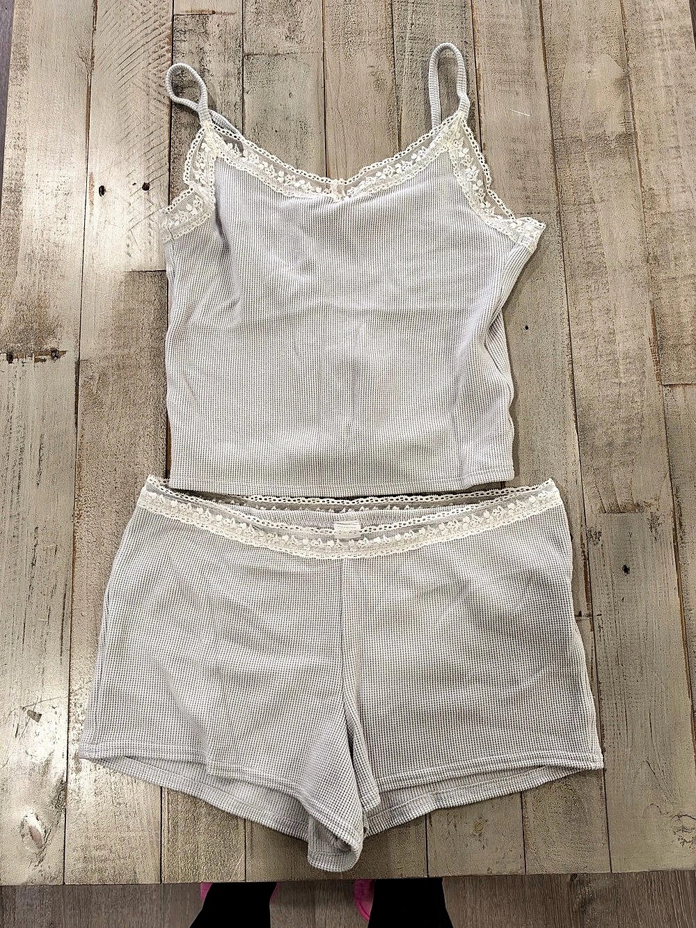 Gilly Hicks Waffle Lace Cami and Shortie Sleep Set Gray Medium